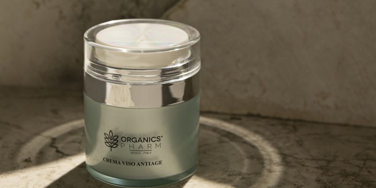 Organics Pharm, la skincare per una beauty routine naturale