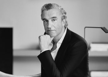 Jose Manuel Albesa è il CEO di Puig. Marc Puig è presidente esecutivo