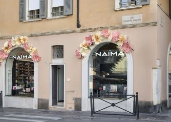Per Naïma una nuova profumeria nel centro di Brescia