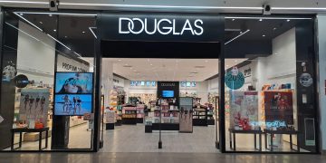 Douglas, perdita netta superiore alle attese per il secondo quarter