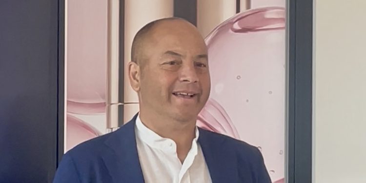 RoC Skincare accelera in Italia. De Santis: “Abbiamo costruito una nuova fase”
