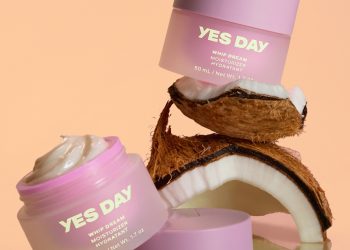 Urban Outfitters cresce nella cosmesi e lancia il brand di skincare Yes Day Beauty