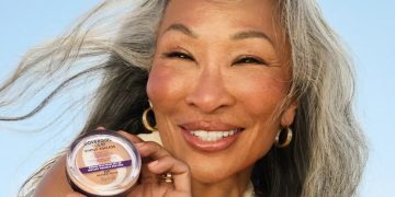 Covergirl cambia rotta. Il focus si sposta dalla Gen Z alla Generazione X